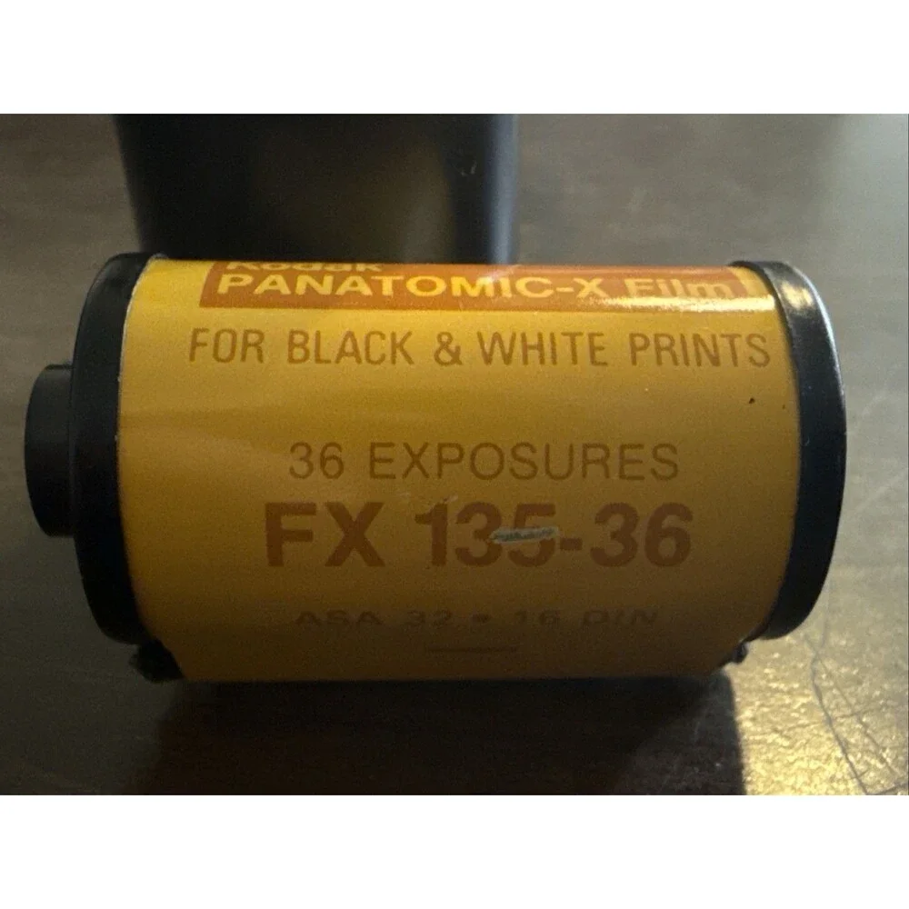 Vtg Kodak Panatomic X 35mm Black & White Film 36 Exp ISO 32 Unused w Canister